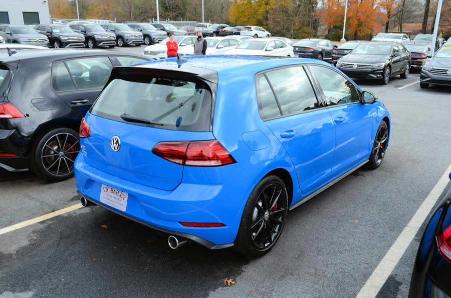 2020-12-17 002 VW GTI SE 2021 Cornflower Blue - for upload.jpg