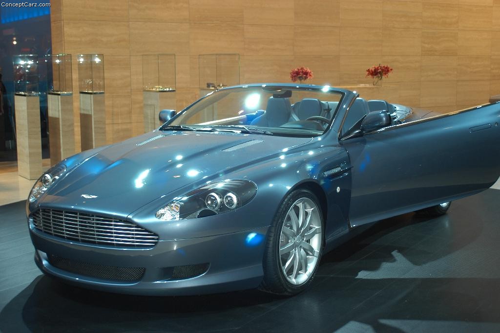 aston_martin_db9_volante_detroit_04_km_04.jpg