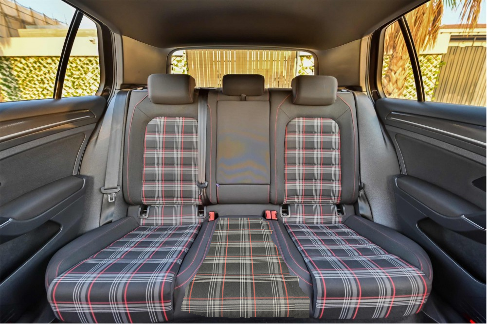 GTI Rear Seat - Option 1.png