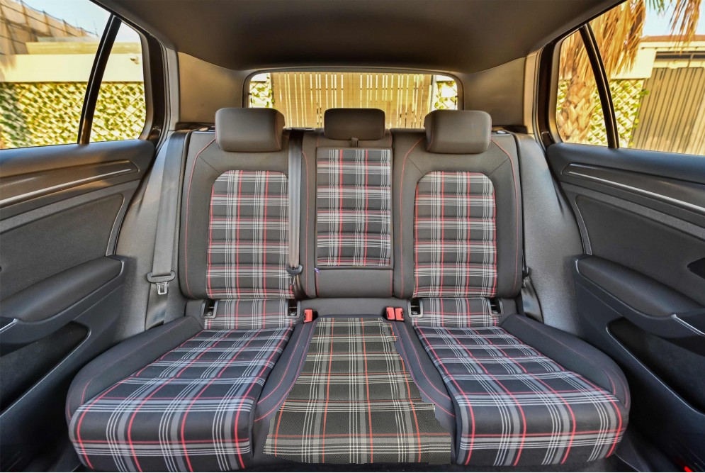 GTI Rear Seat - Option 2.png